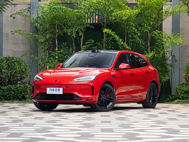 AITO M5