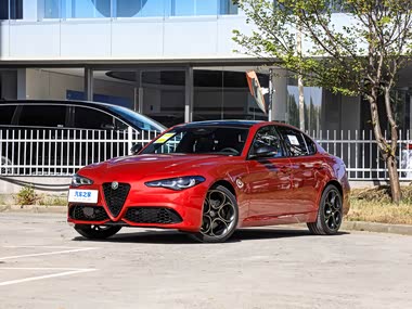 Alfa Romeo Giulia