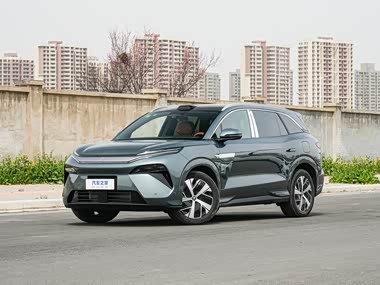 BYD Tang L