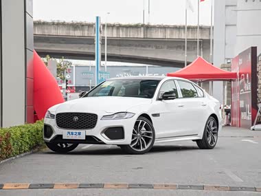 Jaguar XFL