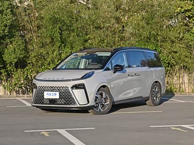 Maxus G70