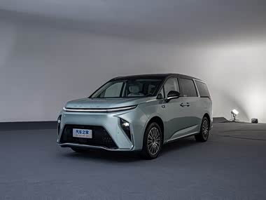 Maxus Mifa 9