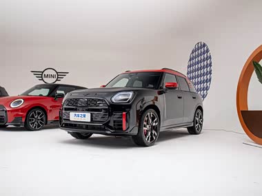 MINI JCW COUNTRYMAN