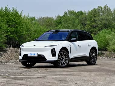 NIO ES6