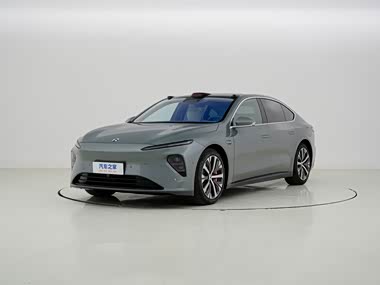NIO ET7