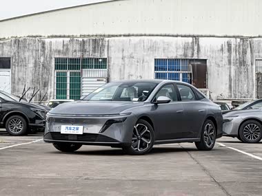 Nissan N6