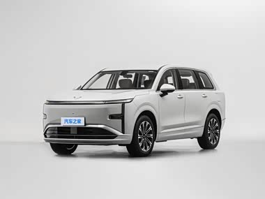 Wuling Starlight L