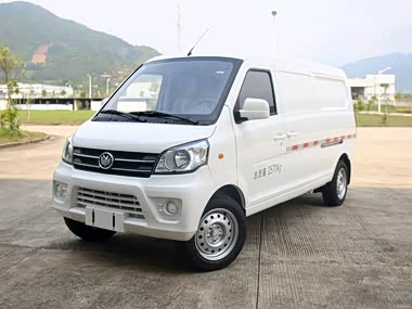 Xinlongma Qiteng M70 EV