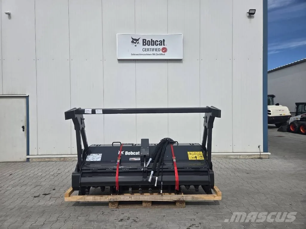 Bobcat Forstmulcher Forestry cutter FRC200XT