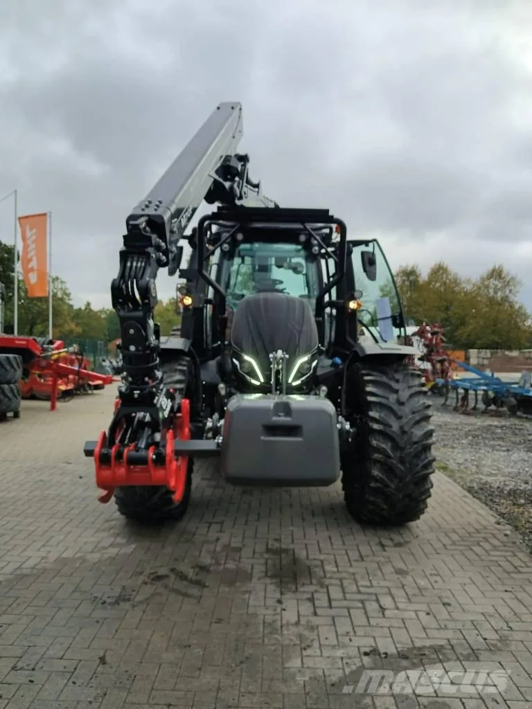 Valtra T175