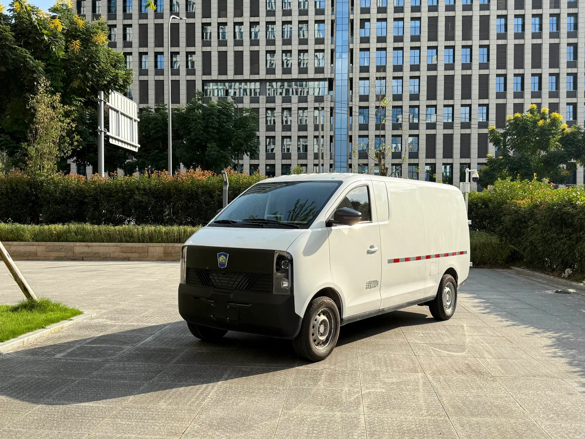 Jinhuxinnengyuan Jinhu EV70