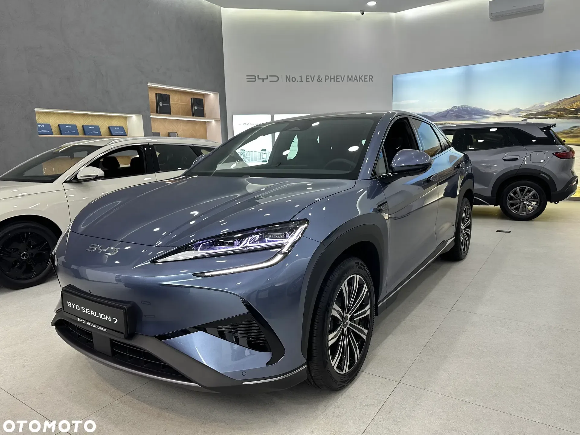 BYD Sealion 7