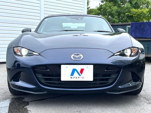 Mazda Roadster