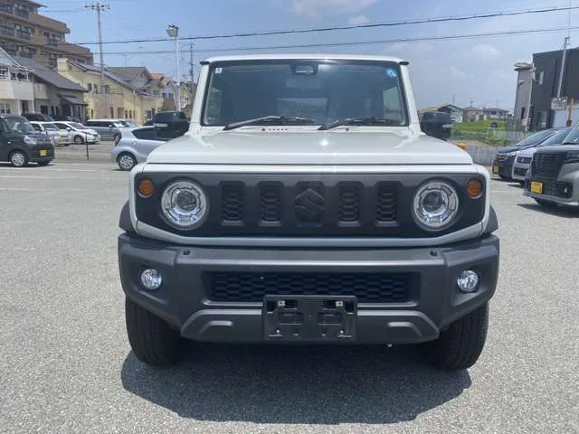 Suzuki Jimny Sierra