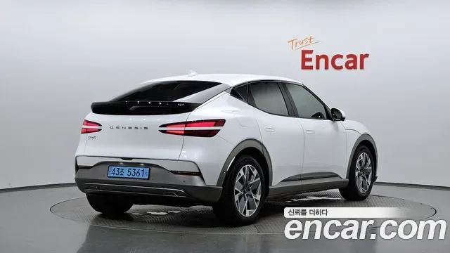 Genesis GV60