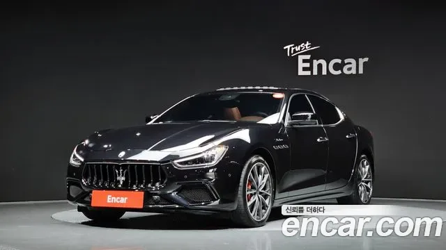 Maserati Ghibli