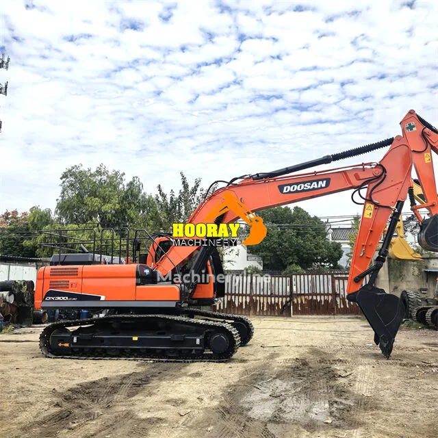 Doosan DX300LC