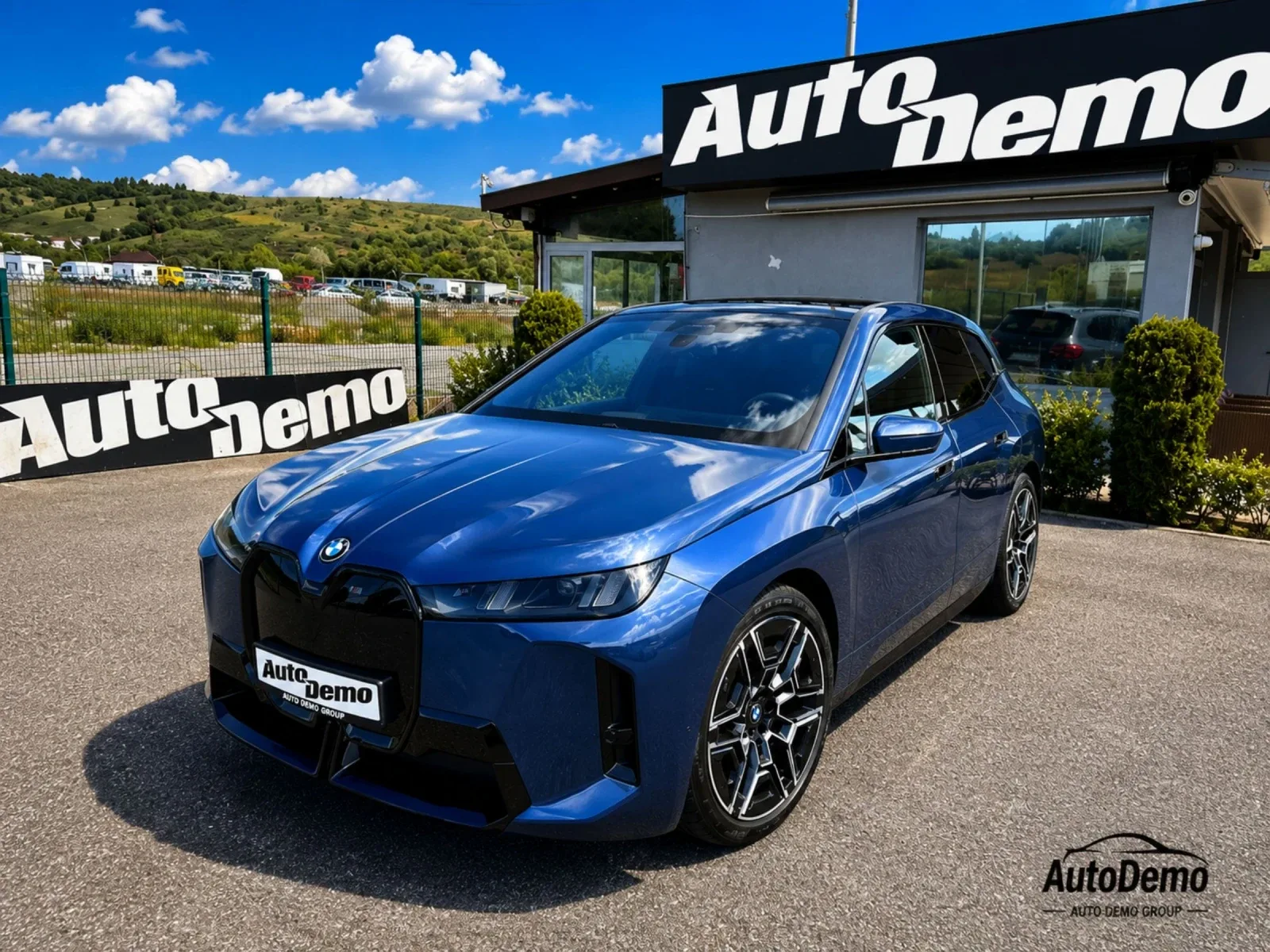BMW iX