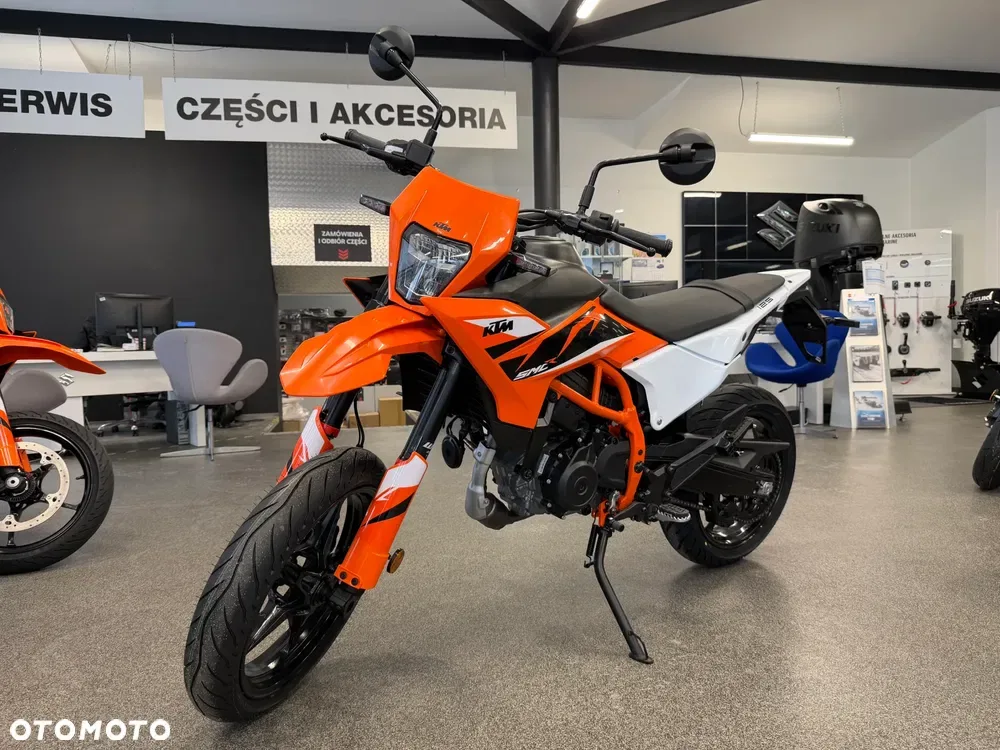 KTM SMC