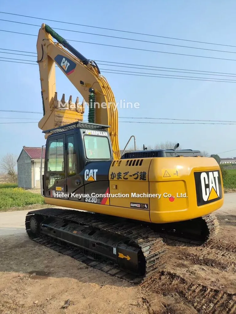 Caterpillar 323D