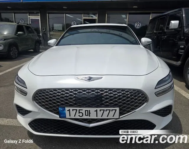 Genesis G70