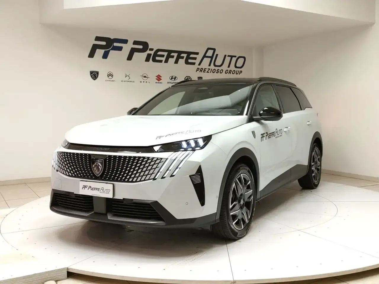 Peugeot 5008