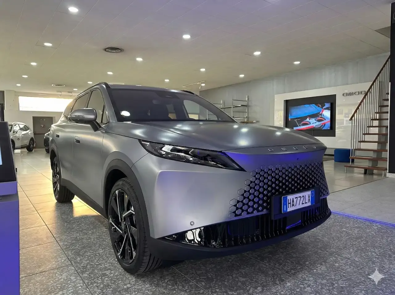 Omoda 7