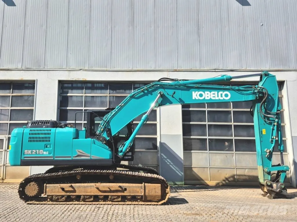 Kobelco SK210