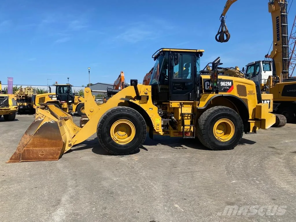 Caterpillar 962
