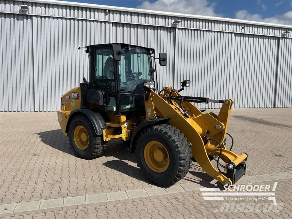 Caterpillar 908