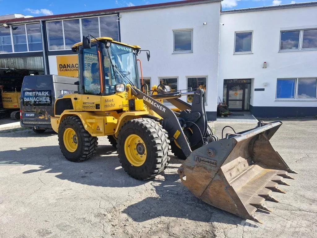 Volvo L30